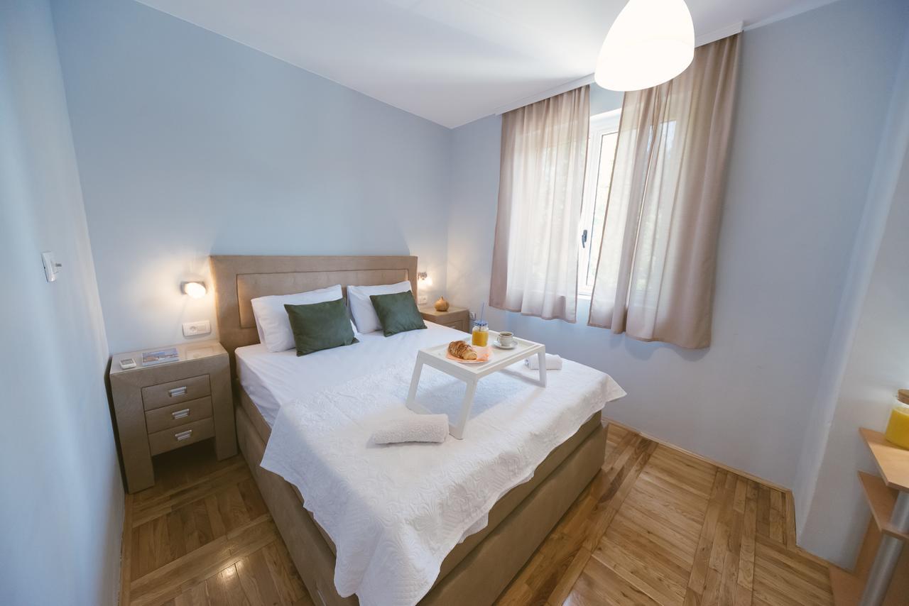 פודגוריצה Apartment Luxury Explorer מראה חיצוני תמונה